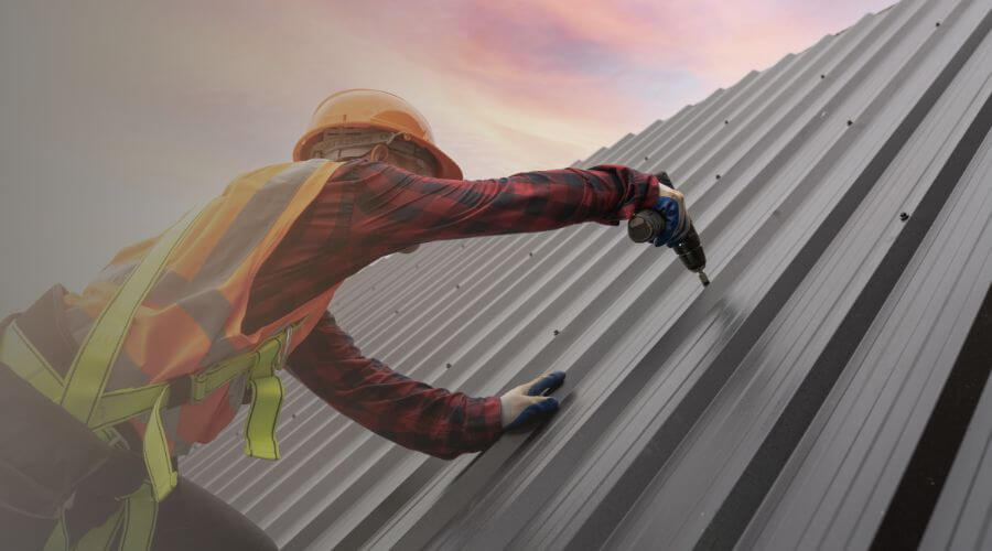 Professional residential roofers in Oxford, KS